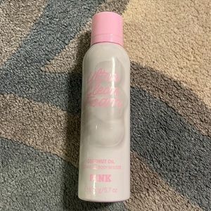 Victoria’s Secret Ultra Clean Foam